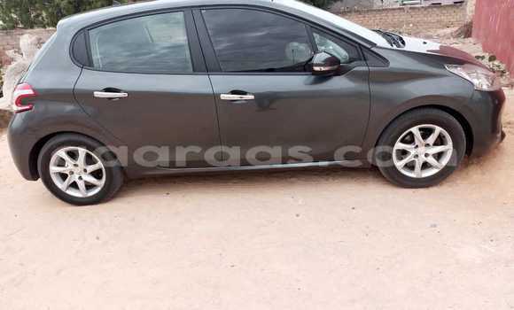 Dieundeu Occasion Peugeot 208 Black Auto in Dakar in Dakar