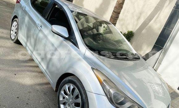 Acheter Occasion Voiture Hyundai Elantra Gris à Dakar, Dakar Acheter Occasion Voiture Hyundai Elantra Gris à Dakar, Dakar