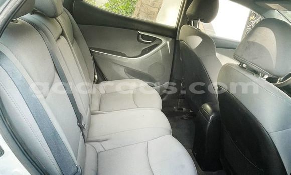 Acheter Occasion Voiture Hyundai Elantra Gris à Dakar, Dakar Acheter Occasion Voiture Hyundai Elantra Gris à Dakar, Dakar