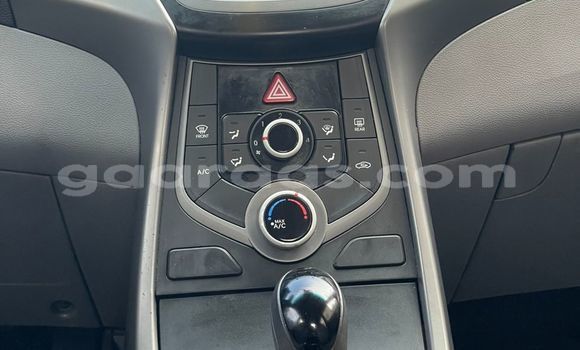 Acheter Neuf Voiture Hyundai Elantra Gris à Dakar, Dakar Acheter Neuf Voiture Hyundai Elantra Gris à Dakar, Dakar