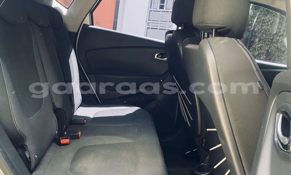 Acheter Neuf Voiture Renault 10 Gris à Dakar, Dakar Acheter Neuf Voiture Renault 10 Gris à Dakar, Dakar