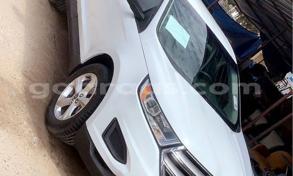Acheter Import Voiture Ford Edge Blanc à Dakar, Dakar Acheter Import Voiture Ford Edge Blanc à Dakar, Dakar
