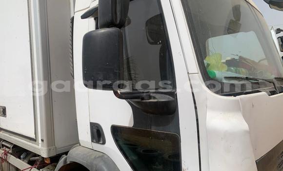 Acheter Occasion Voiture Renault Fuego Blanc à Dakar, Dakar Acheter Occasion Voiture Renault Fuego Blanc à Dakar, Dakar