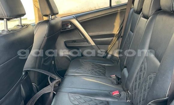 Buy Used Toyota Regius Black Car in Dakar in Dakar