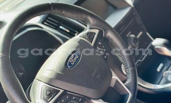 Acheter Occasion Voiture Ford Edge Rouge à Dakar, Dakar Acheter Occasion Voiture Ford Edge Rouge à Dakar, Dakar