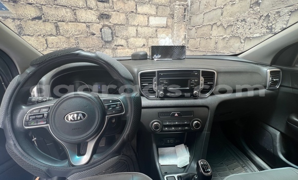 Dieundeu Occasion Kia Sportage Silver Auto in Dakar in Dakar Dieundeu Occasion Kia Sportage Silver Auto in Dakar in Dakar