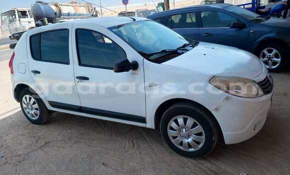 Dieundeu Occasion Dacia Sandero White Auto in Dakar in Dakar Dieundeu Occasion Dacia Sandero White Auto in Dakar in Dakar