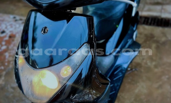 Acheter Occasion Moto Piaggio BV Noir à Dakar, Dakar Acheter Occasion Moto Piaggio BV Noir à Dakar, Dakar