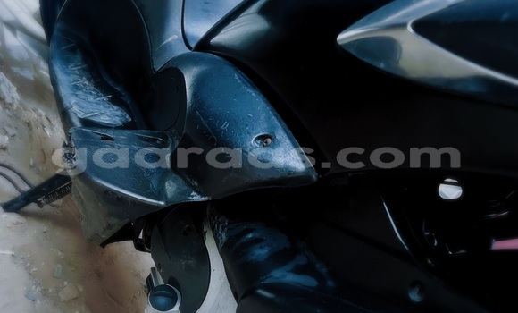 Acheter Occasion Moto Piaggio BV Noir à Dakar, Dakar Acheter Occasion Moto Piaggio BV Noir à Dakar, Dakar