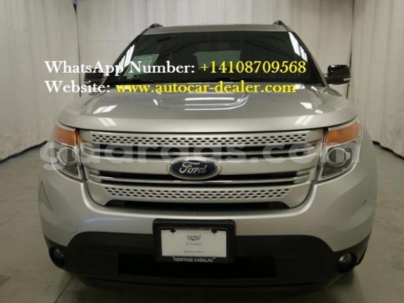 Big with watermark 2015 ford explorer 4wd xlt 2 copy