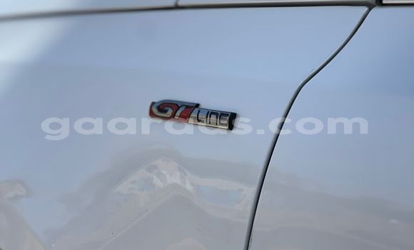 Acheter Import Voiture Peugeot 308 GTi Blanc à Dakar, Dakar Acheter Import Voiture Peugeot 308 GTi Blanc à Dakar, Dakar