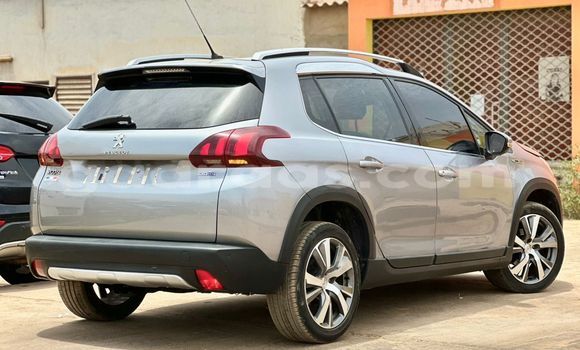 Acheter Import Voiture Peugeot 2008 Gris à Dakar, Dakar Acheter Import Voiture Peugeot 2008 Gris à Dakar, Dakar