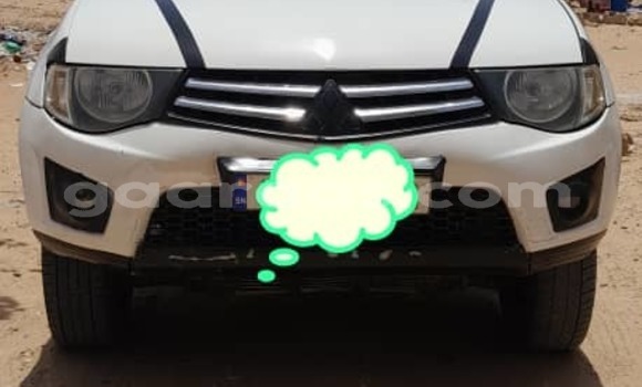 Acheter Occasion Voiture Mitsubishi L200 Blanc à Dakar, Dakar