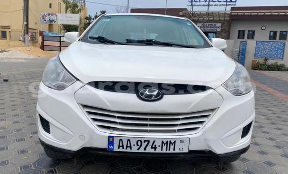 Buy Used Hyundai Tucson White Car in Dakar in Dakar Buy Used Hyundai Tucson White Car in Dakar in Dakar