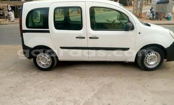 Dieundeu Occasion Peugeot 1007 White Auto in Dakar in Dakar