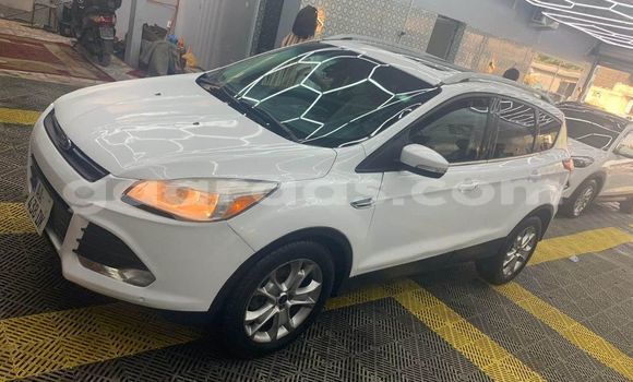 Acheter Occasion Voiture Ford Escape Blanc à Dakar, Dakar Acheter Occasion Voiture Ford Escape Blanc à Dakar, Dakar