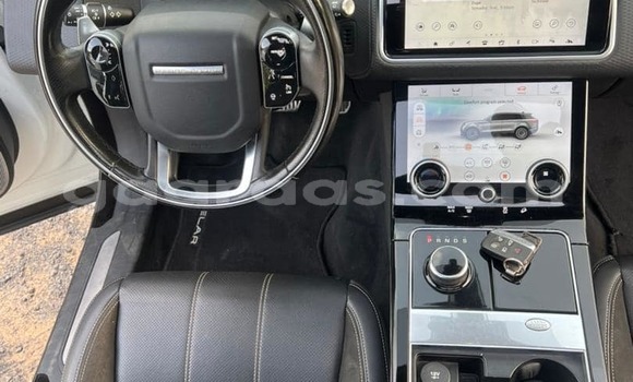 Buy Used Range Rover Range Rover White Car in Dakar in Dakar Buy Used Range Rover Range Rover White Car in Dakar in Dakar