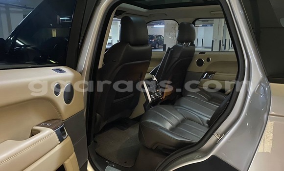 Buy Used Range Rover Range Rover White Car in Dakar in Dakar Buy Used Range Rover Range Rover White Car in Dakar in Dakar