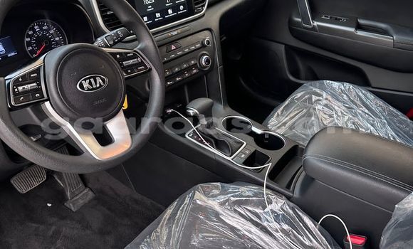 Buy Import Kia Sportage White Car in Dakar in Dakar Buy Import Kia Sportage White Car in Dakar in Dakar