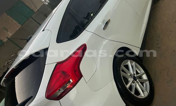 Dieundeu Imported Ford Focus White Auto in Dakar in Dakar Dieundeu Imported Ford Focus White Auto in Dakar in Dakar
