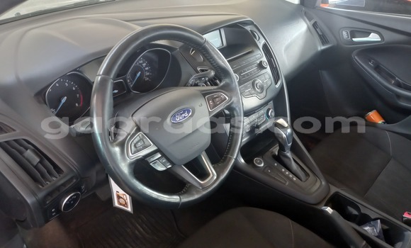 Buy Used Ford Focus Green Car in Kaolack in Kaolack Buy Used Ford Focus Green Car in Kaolack in Kaolack