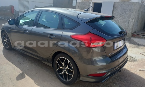 Buy Used Ford Focus Green Car in Kaolack in Kaolack Buy Used Ford Focus Green Car in Kaolack in Kaolack