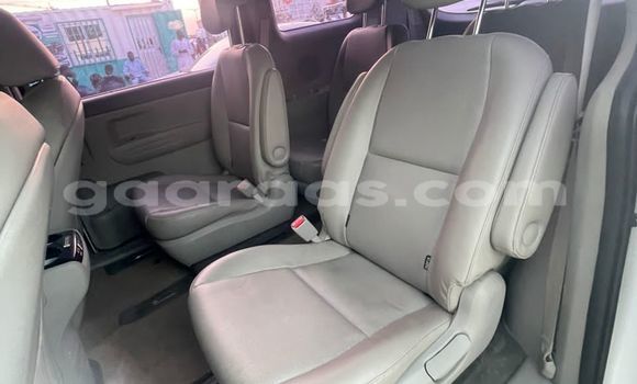 Buy Import Kia Carnival White Car in Dakar in Dakar Buy Import Kia Carnival White Car in Dakar in Dakar