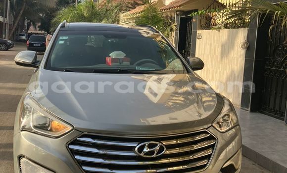 Acheter Occasion Voiture Hyundai Santa Fe Gris à Dakar, Dakar Acheter Occasion Voiture Hyundai Santa Fe Gris à Dakar, Dakar