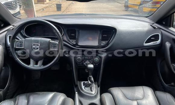 Dieundeu Beess Dodge Dart Blue Auto in Dakar in Dakar Dieundeu Beess Dodge Dart Blue Auto in Dakar in Dakar