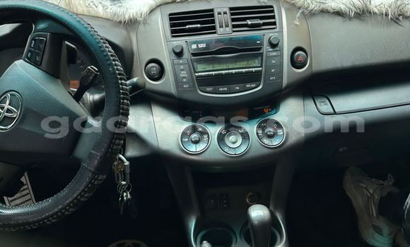 Dieundeu Occasion Toyota RAV4 Black Auto in Dakar in Dakar Dieundeu Occasion Toyota RAV4 Black Auto in Dakar in Dakar