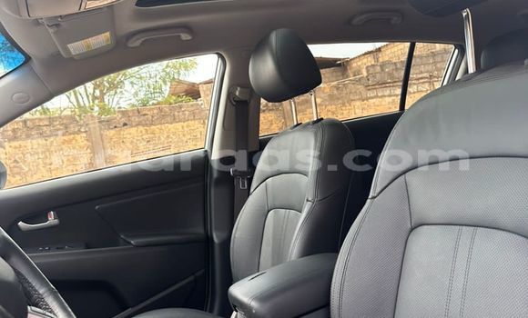 Acheter Import Voiture Kia Sportage Blanc à Dakar, Dakar