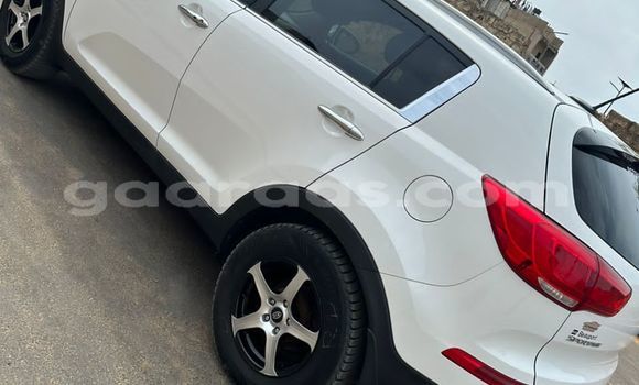 Acheter Import Voiture Kia Sportage Blanc à Dakar, Dakar Acheter Import Voiture Kia Sportage Blanc à Dakar, Dakar