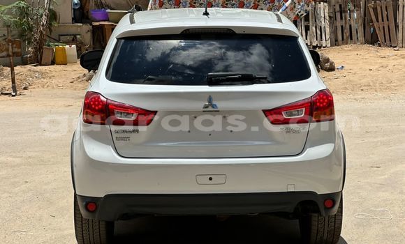Dieundeu Imported Mitsubishi Outlander White Auto in Dakar in Dakar Dieundeu Imported Mitsubishi Outlander White Auto in Dakar in Dakar