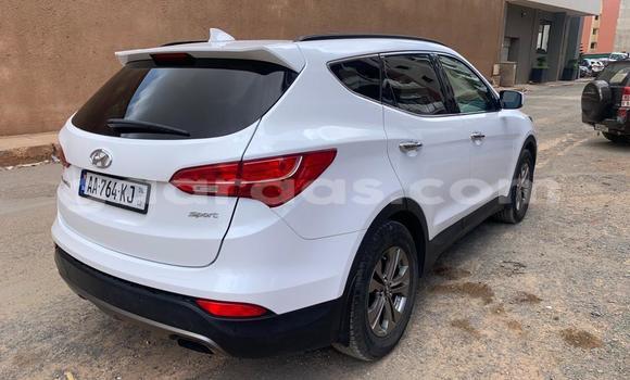 Buy Used Hyundai Santa Fe White Car in Dakar in Dakar Buy Used Hyundai Santa Fe White Car in Dakar in Dakar