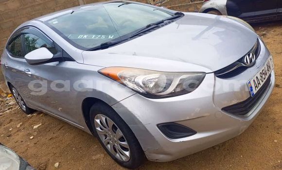 Dieundeu Occasion Hyundai Elantra Silver Auto in Dakar in Dakar