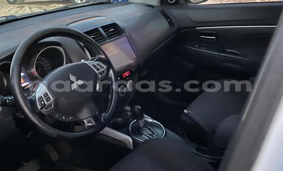 Acheter Occasion Voiture Mitsubishi Outlander Blanc à Dakar, Dakar Acheter Occasion Voiture Mitsubishi Outlander Blanc à Dakar, Dakar