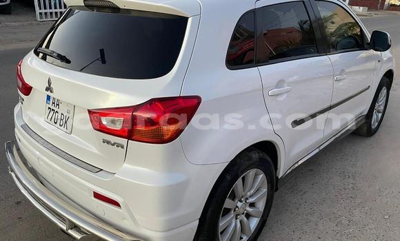 Acheter Occasion Voiture Mitsubishi Outlander Blanc à Dakar, Dakar Acheter Occasion Voiture Mitsubishi Outlander Blanc à Dakar, Dakar