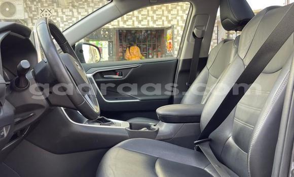 Acheter Import Voiture Toyota RAV4 Gris à Dakar, Dakar Acheter Import Voiture Toyota RAV4 Gris à Dakar, Dakar