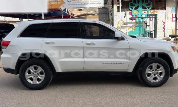 Acheter Occasion Voiture Jeep Grand Cherokee Blanc à Dakar, Dakar Acheter Occasion Voiture Jeep Grand Cherokee Blanc à Dakar, Dakar