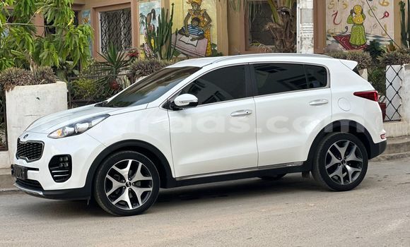 Acheter Import Voiture Kia Sportage Blanc à Dakar, Dakar