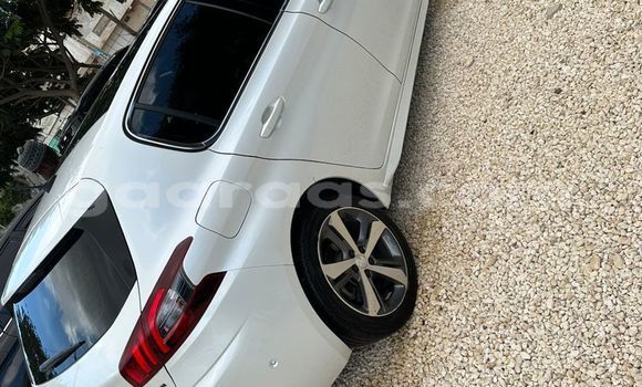 Buy Import Peugeot 308 GTi White Car in Dakar in Dakar Buy Import Peugeot 308 GTi White Car in Dakar in Dakar