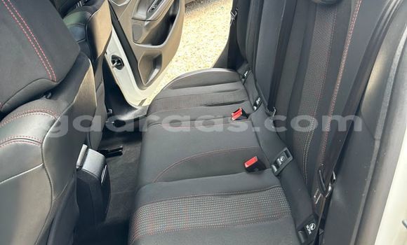 Buy Import Peugeot 308 GTi White Car in Dakar in Dakar Buy Import Peugeot 308 GTi White Car in Dakar in Dakar