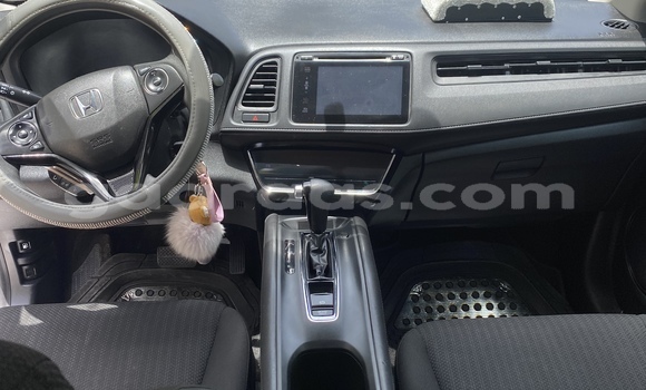 Acheter Occasion Voiture Honda HR–V Blanc à Dakar, Dakar Acheter Occasion Voiture Honda HR–V Blanc à Dakar, Dakar