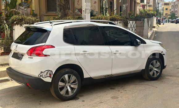Dieundeu Imported Peugeot 2008 White Auto in Dakar in Dakar Dieundeu Imported Peugeot 2008 White Auto in Dakar in Dakar