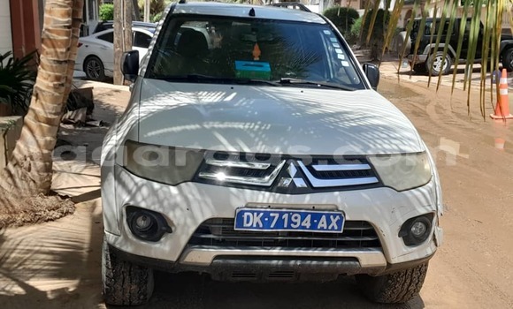 Dieundeu Occasion Mitsubishi Pajero Sport White Auto in Dakar in Dakar