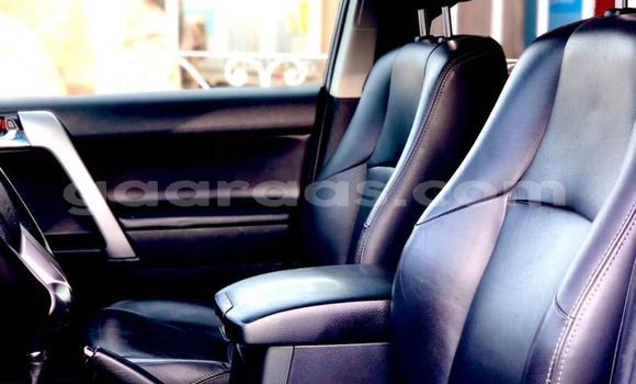 Buy Import Toyota Land Cruiser Prado Silver Car in Dakar in Dakar Buy Import Toyota Land Cruiser Prado Silver Car in Dakar in Dakar