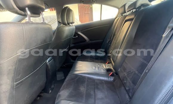 Dieundeu Imported Toyota Avensis White Auto in Dakar in Dakar Dieundeu Imported Toyota Avensis White Auto in Dakar in Dakar