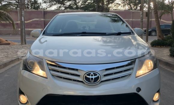 Dieundeu Imported Toyota Avensis White Auto in Dakar in Dakar Dieundeu Imported Toyota Avensis White Auto in Dakar in Dakar