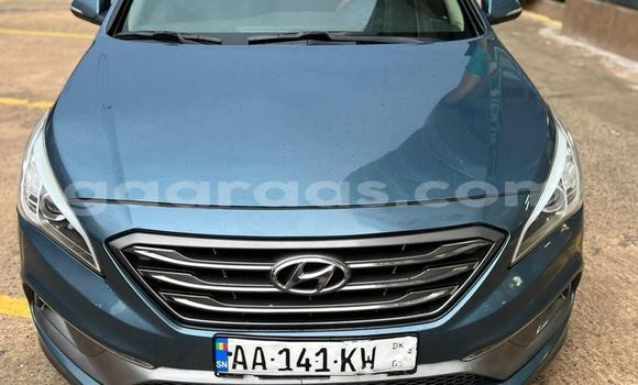 Dieundeu Occasion Hyundai Sonata Beige Auto in Dakar in Dakar Dieundeu Occasion Hyundai Sonata Beige Auto in Dakar in Dakar