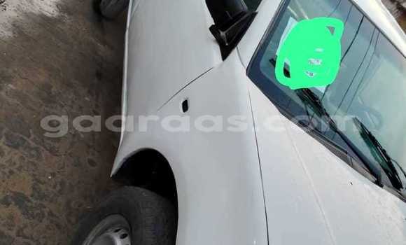 Acheter Occasion Voiture Mitsubishi Montero Blanc à Dakar, Dakar Acheter Occasion Voiture Mitsubishi Montero Blanc à Dakar, Dakar